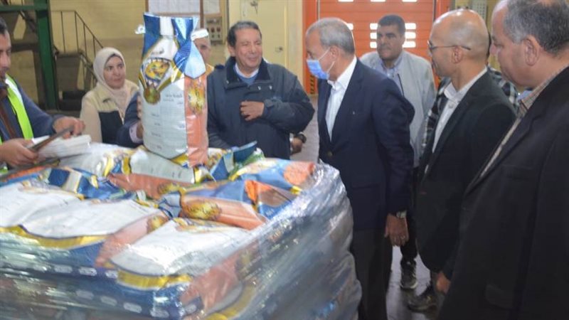 تفقد مصنع انتاج الأرز