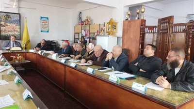 رضوان يعقد اجتماعًا لمناقشة الاستعدادات لامتحانات نصف العام الدراسي