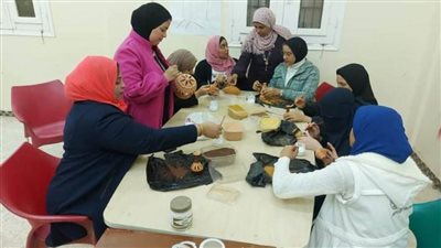 مديرية الشباب والرياضة تنفذ الملتقى الحرفي لدعم المهارات للفتيات على مستوى المحافظة