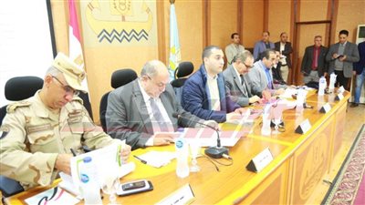 تخصيص أراضٍ لإقامة مشروعات خدمية.. وشن حملات على أسواق كفر الشيخ