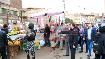 محافظ كفر الشيخ يقود حملة لإزالة الإشغالات