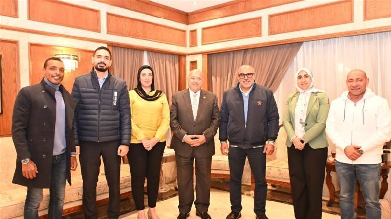 وكيل صحة النواب يشيد