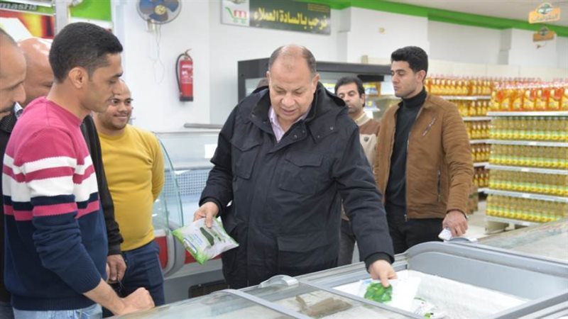 محافظ أسيوط يتابع