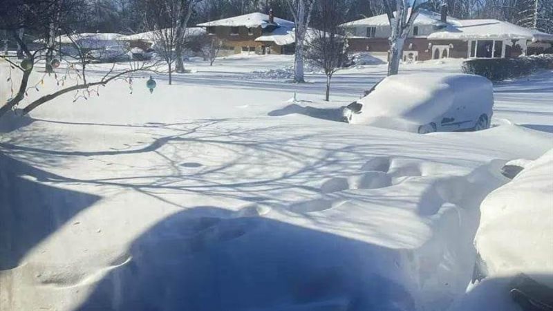 الثلوج تحكم سيطرتها