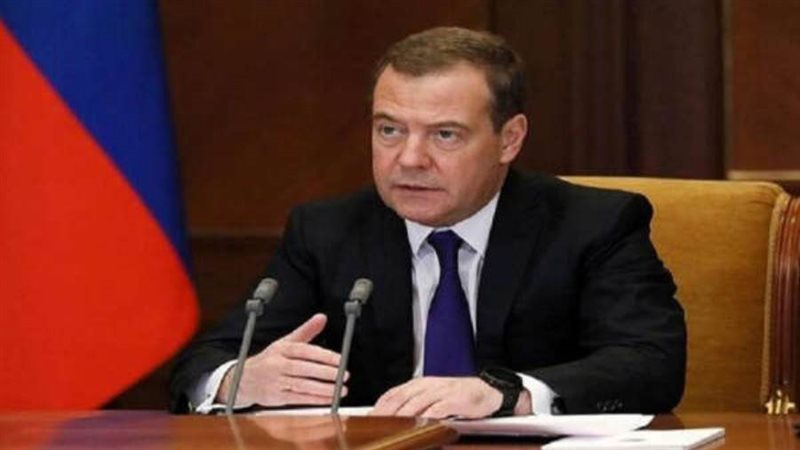 دميتري ميدفيديف