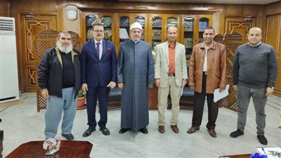 رئيس جامعة الأزهر يبحث مقترحات التطوير لتيسير متطلبات الطلاب الوافدين