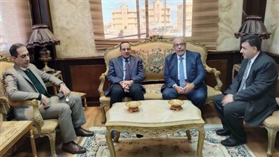 محافظ شمال سيناء: مشروع عملاق للكهرباء بشمال سيناء  