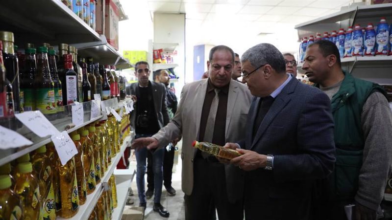 محافظ المنيا يقود