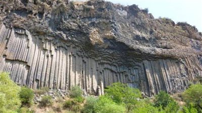 سيمفونية الأحجار.. آلاف الأعمدة البازلتية المذهلة في أرمينيا