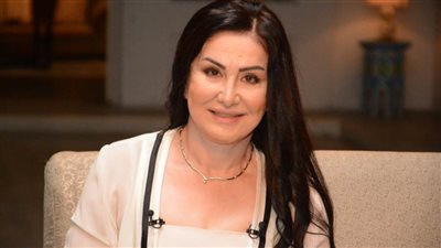 وفاء سالم تصدم الجمهور باعتزالها التمثيل نهائيًا