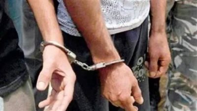 القبض على شخصين وربة منزل لإدارة ورشة لتصنيع الأسلحة بشبرا الخيمة