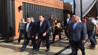  رئيس الوزراء يتفقد مشروع إنشاء كباري فوق أهوسة المالح 