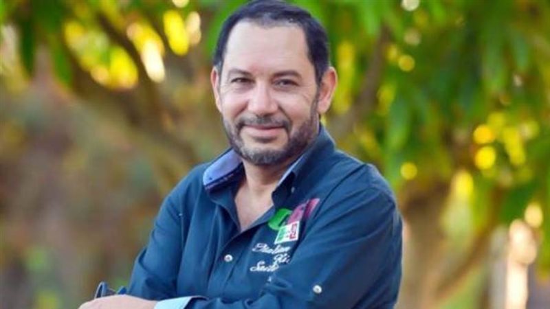 الفنان كمال أبو رية