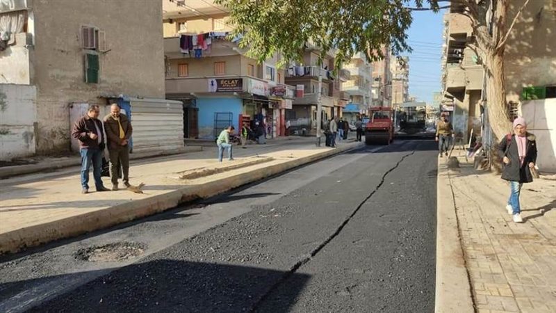 متابعة أعمال رصف