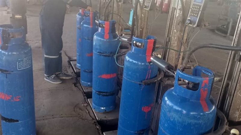 تطوير العمل بمصنع