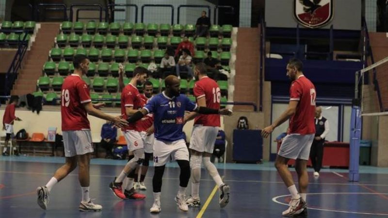 طائرة رجال الأهلي