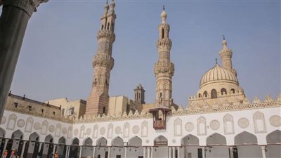 الأزهريعرب عن إدانته ورفضه الشديد لاقتحام مسؤولٍ إسرائيلي متطرف باحات المسجد الأقصى