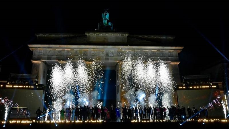 الألعاب النارية