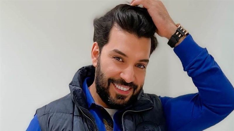 المطرب حسام القيسي