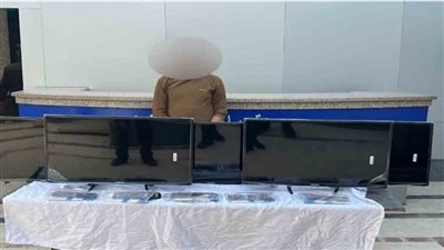 ضبط شخص بالقاهرة لقيامه بممارسة نشاط إجرامي بالسرقة من داخل المساكن