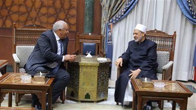 خلال لقاء شيخ الأزهر ومحافظ الوادي الجديد.. الموافقة على افتتاح فرع جامعة الأزهر بالوادي الجديد 
