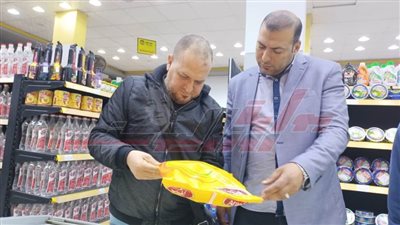 استمرار الحملات التموينية على الأسواق والمحال التجارية بكفر الشيخ