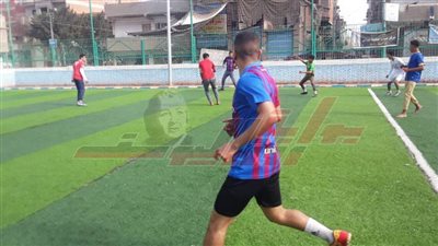 منافسات قوية في قبل النهائي من خماسي القدم بمراكز شباب سيدى سالم