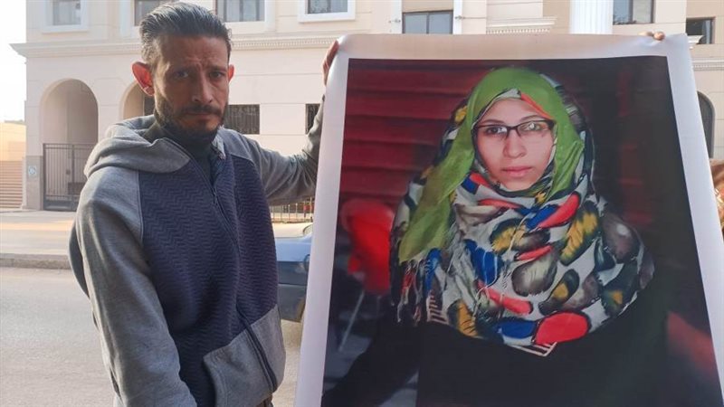 المجنى عليها وشقيقها