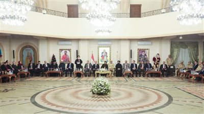 محافظ الإسكندرية يهنئ الإخوة الأقباط الأرثوذكس بأعياد الميلاد المجيد ويحضر حفل استقبال الكنيسة المرقسية