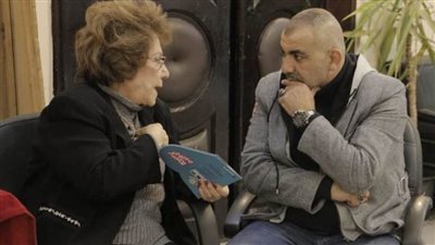 «خطة كيوبيد» يواصل نجاحه.. وحضور سيدة المسرح العربي بمسرح السلام