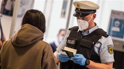 ألمانيا تحذر من السفر إلى الصين بسبب تزايد إصابات كورونا