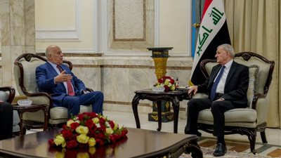 رئيس الوزراء العراقي يؤكد مواقف بلاده الثابتة إزاء القضيّة الفلسطينية