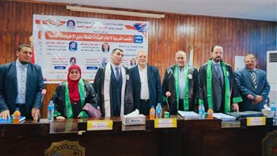 جامعة سوهاج تمنح باحثا كفيفا درجة الماجستير في الدراسات الإسلامية بكلية الآداب