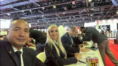 الدكتور محمود درويش يحصل كارت الاحتراف الدولي لتحكيم كمال الأجسام والفتنس تشالنج