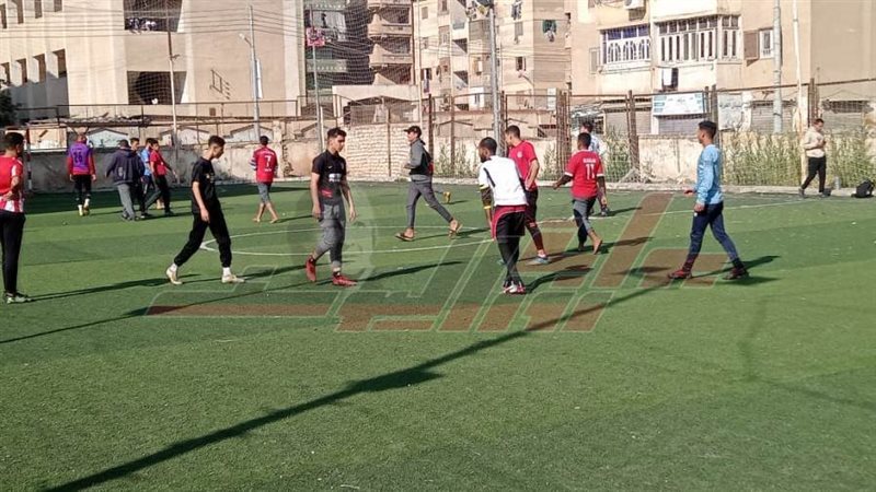 مبارة الخماسي