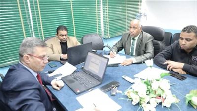 وكيل وزارة التعليم بالوادي الجديد يترأس غرفة العمليات لمتابعة سيرالامتحانات