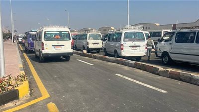 جامعة سوهاج توفر عددًا إضافيا من السيارات لنقل كافة منسوبيها بين مقري الجامعة