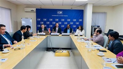 وزير الاتصالات يلتقي عددًا من الشركات الهندية لاستعراض الفرص الاستثمارية