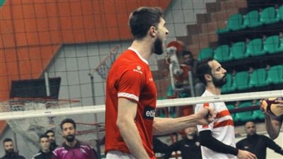 فوز طائرة الأهلي على الزمالك في قمة الدوري