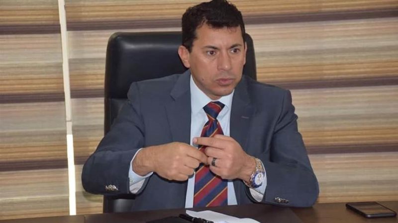 الدكتور أشرف صبحي