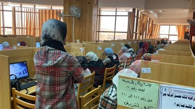  17338 طالبًا بكليات القطاع الطبي بجامعة كفر الشيخ يؤدون الامتحانات إلكترونيًا