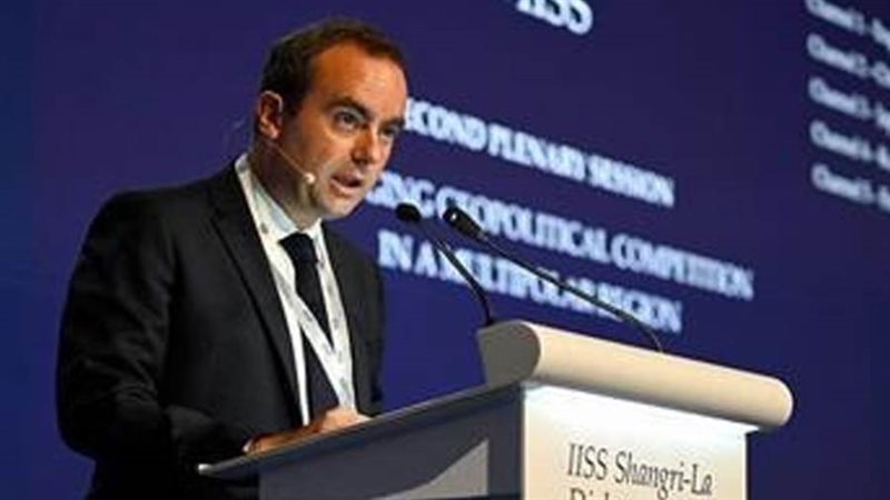 وزير الدفاع الفرنسي