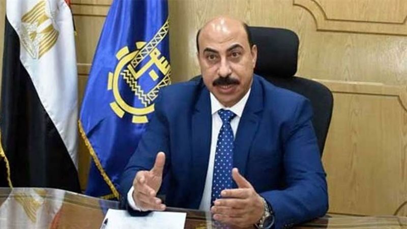 محافظ أسوان أشرف