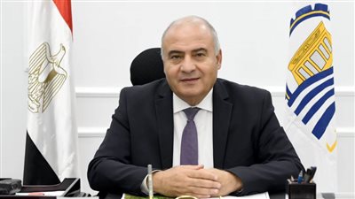 محافظ قنا يتفقد التشطيبات النهائية بمكتبة مصر العامة وعددا من الأسواق ومعارض أهلا رمضان