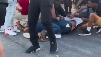 8 إصابات بإطلاق نار أثناء فعالية لإحياء ذكرى مارتن لوثر كينج بفلوريدا الأمريكية  