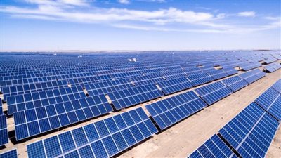 شبكة الفرافرة للطاقة الشمسية تحظى باهتمام الصحافة الأجنبية.. هذا ما قالته منصة  ESI AFRICA الرائدة