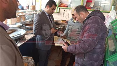 حملات رقابية على أسواق كفر الشيخ وتحرير محاضر للمخالفين
