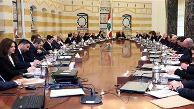 اكتمال النصاب القانوني اللازم لانعقاد جلسة مجلس الوزراء اللبناني بحضور 18 عضوا