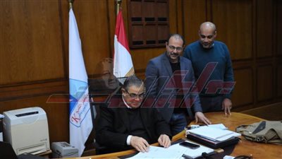 رئيس جامعة كفر الشيخ يعتمد نتيجة المستويين الثالث والرابع بكلية الذكاء الاصطناعي