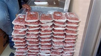 ضبط 267 كيلو لحوم متغيرة الخواص داخل سيارة بيع بالدقهلية 